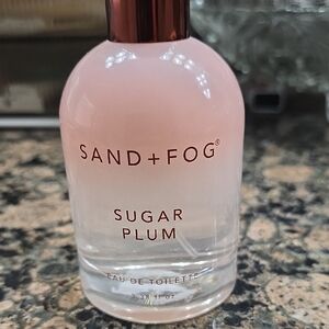 SAND + FOG Sugar Plum Eau de Toilette - Pink
